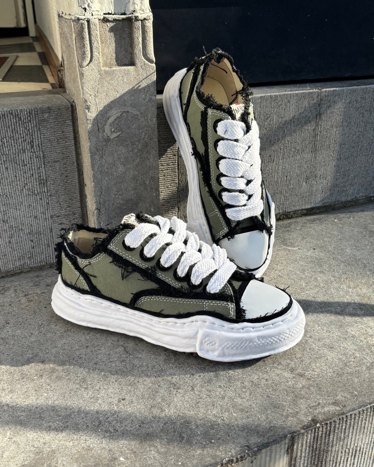 MAISON MIHARA YASUHIRO KAKI