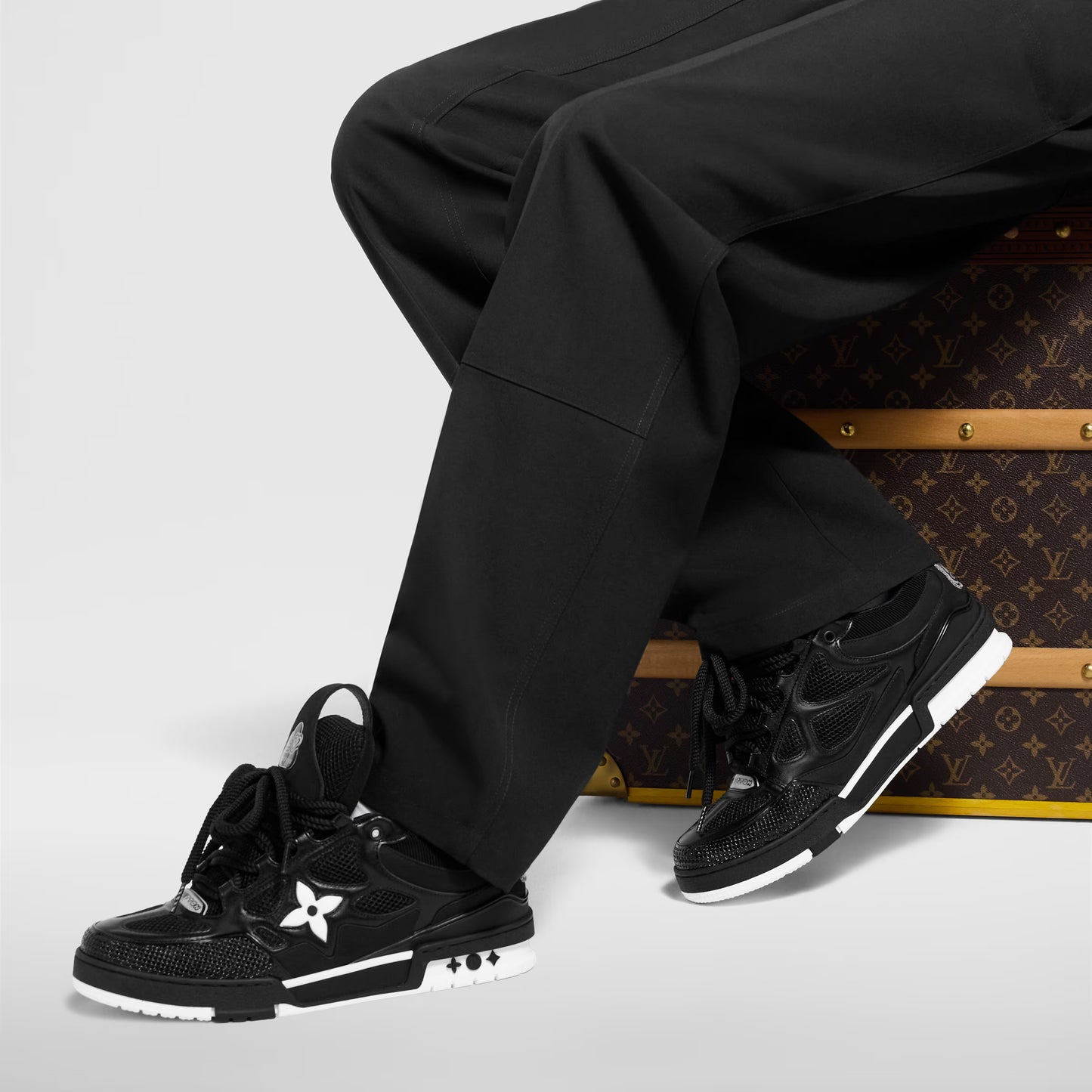 LOUIS VUITTON SKATE NOIRE