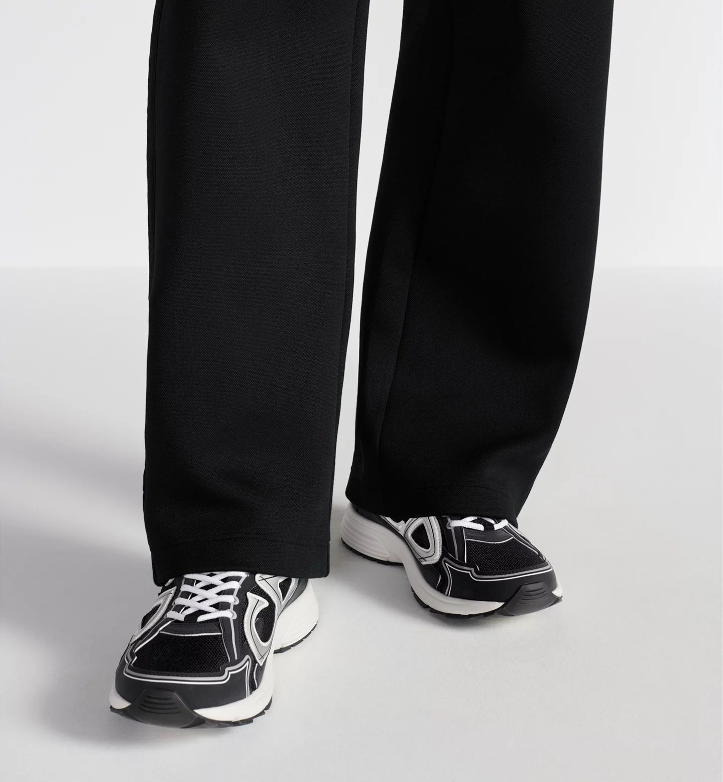 DIOR B30 NOIRE ET BLANCHE