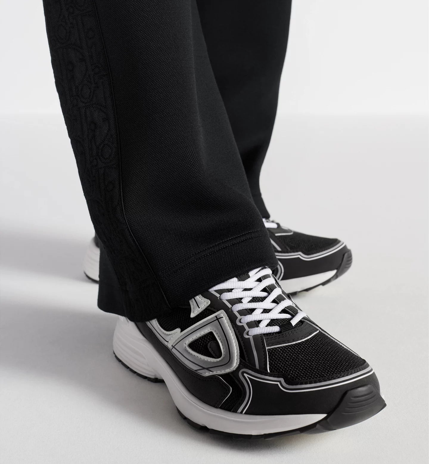 DIOR B30 NOIRE ET BLANCHE